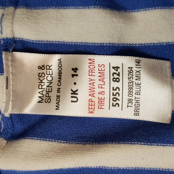 Marks and Spencer Sweater EUC UK 14 - Picture 6 of 12